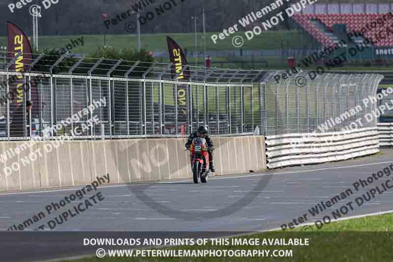 enduro digital images;event digital images;eventdigitalimages;no limits trackdays;peter wileman photography;racing digital images;snetterton;snetterton no limits trackday;snetterton photographs;snetterton trackday photographs;trackday digital images;trackday photos